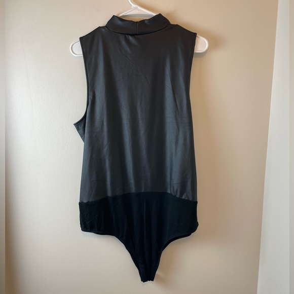 Torrid Faux Leather Mock Neck Sleeveless Bodysuit, Black, 1X, NWT - Picture 4 of 4